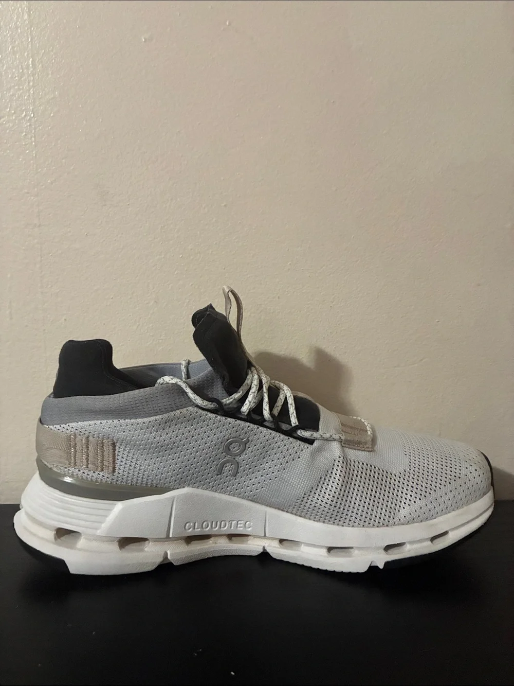 On Cloudnova sneakers in the white and sand colorway women’s size 9W